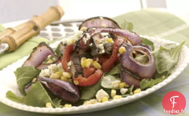 Salade De Poivrons Grillés, Maïs Et Oignons Rouges Au Fromage Bleu Vi