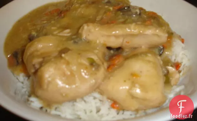 Poulet À La Mijoteuse Avec Sauce Aux Légumes