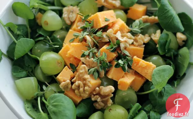 Raisins, Fromage Leicester Rouge Et Cresson