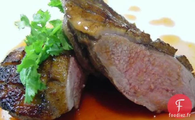 Canard Rôti de Soja avec Sauce Hoisin