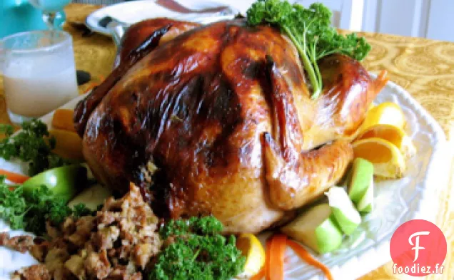 Dinde Rôtie à la Sauge, Oignons et Sauce à l'Abats