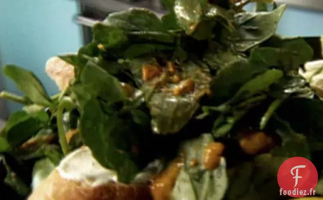 Salade de Cresson avec Vinaigrette aux Tomates Rôties