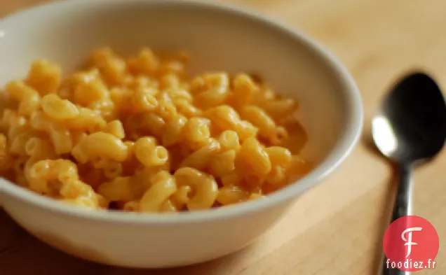 Macaroni au Fromage et à la Mijoteuse