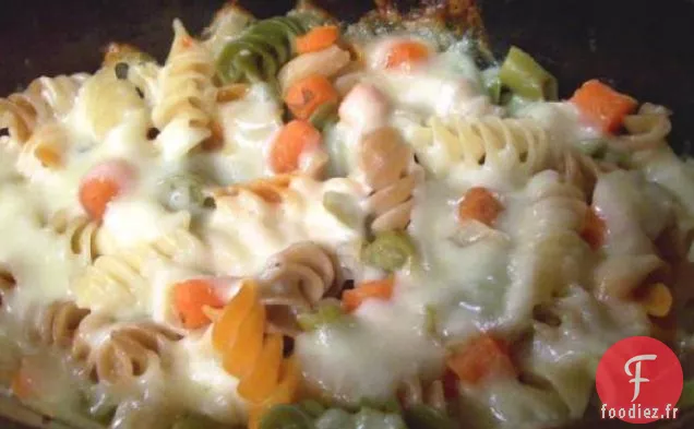 Pâtes Simples et Fromage Avec des Légumes pour Deux