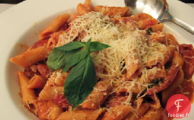 Pâtes à la Saucisse, Cremini et Sauce à la Crème de Tomate