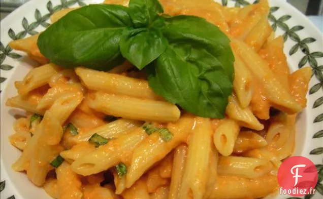 Pâtes Aux Cheveux D'Ange Faciles Avec Sauce Crémeuse Aux Champignons