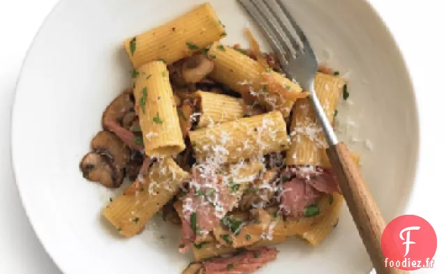 Pâtes au Jambon et aux Champignons