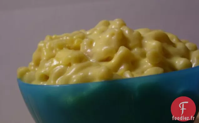 Macaroni Crémeux au Micro-Ondes et Fromage
