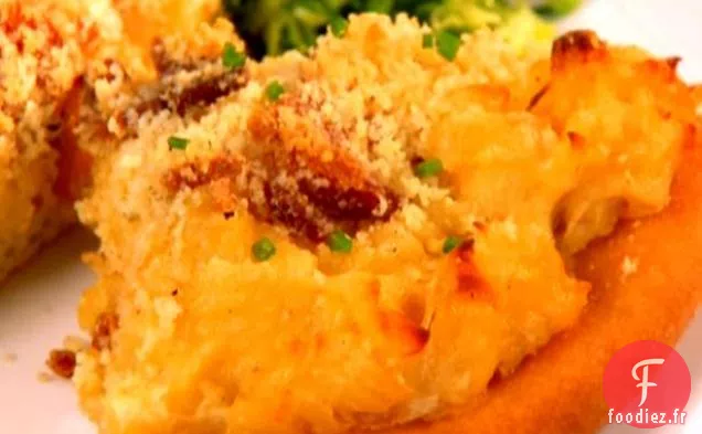 Pizza au Macaroni et au Fromage