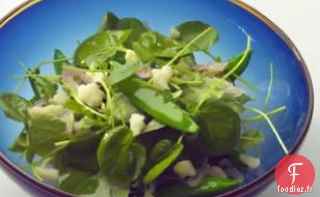 Salade De Cresson Et Cassonade De Sucre Avec Vinaigrette Tiède À L'Échalote Au Sésame