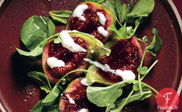 Salade de Figues au Yogourt au Lait de Chèvre et Cresson au Poivre