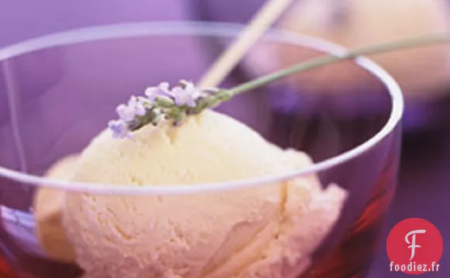 Crème Glacée Au Miel et à la Lavande