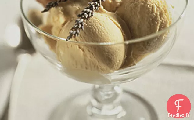 Crème Glacée Au Miel et à la Lavande