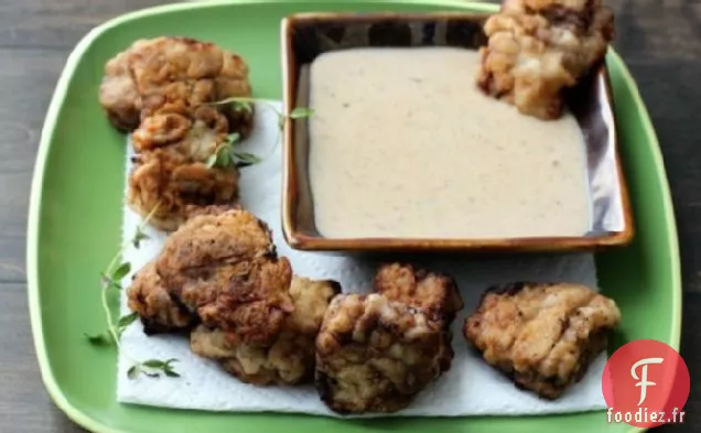 Nuggets de Steak Frit au Poulet avec Sauce à la Bière et au Bourbon