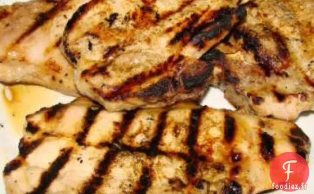 Côtelettes de Porc Grillées Sucrées et à l'Ail
