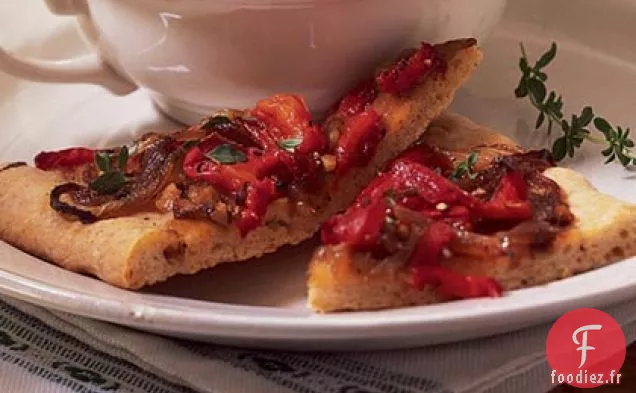Tarte aux Oignons Caramélisés et Poivrons Rouges Rôtis
