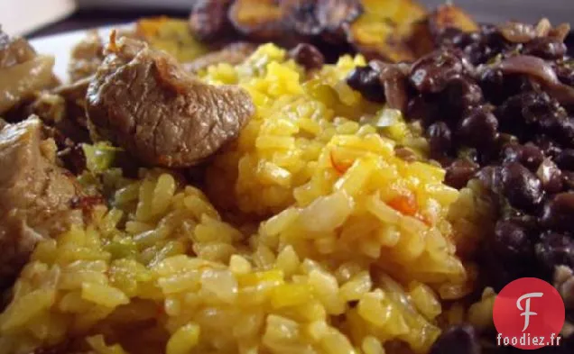 ADOBO TRADITIONNEL (Porc au Vinaigre et Sauce Soja)