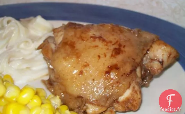 Poulet Cuit au Four Collant à Trois Ingrédients