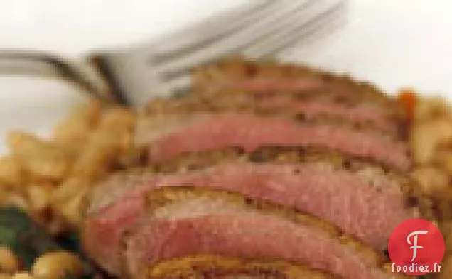 Magrets de canard sur haricots blancs aux verts de pissenlit