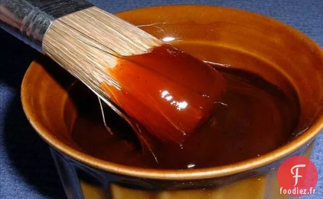 Sauce Barbecue à L'Est Et à L'Ouest