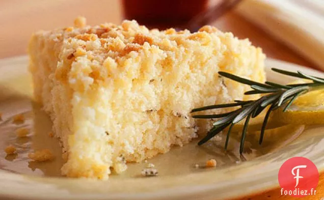 Gâteau à la Mie au Citron et au Romarin