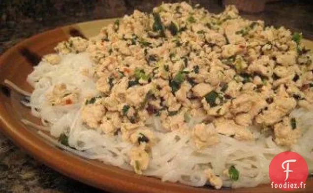 Poulet et Nouilles au Citron Vert Thaïlandais