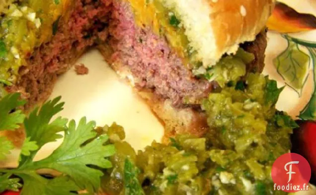 Hamburgers De Surlonge Au Chili Avec Salsa Verde