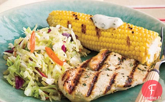 Poulet Grillé Au Maïs et à la Salade de Chou