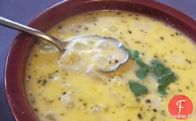 Soupe Crémeuse au Chili Vert et au Fromage