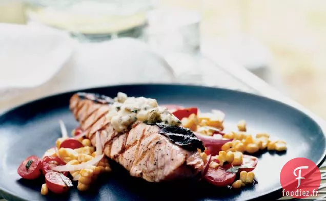 Saumon Grillé au Beurre de Cornichon à l'Aneth