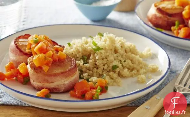 Pétoncles Enveloppés de Bacon et Sauce Jalapeno-Papaye