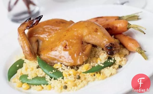 Poules glacées à la Moutarde à l'Érable avec Couscous de Maïs et de Pois