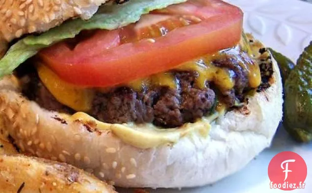 Hamburgers Farcis au Bacon et au Cheddar
