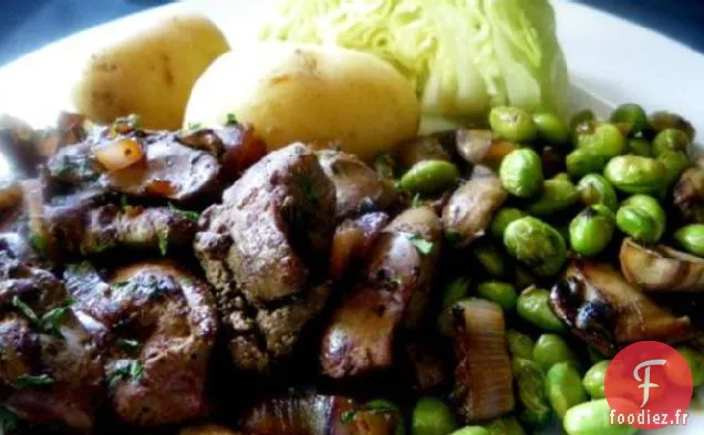 Foies de Poulet avec Oignon Caramélisé et Madère