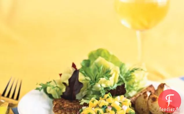 Vivaneau à Queue Jaune Noirci avec Salsa à la Mangue