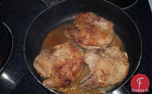 Côtelettes De Porc Poêlées à l'Ancienne