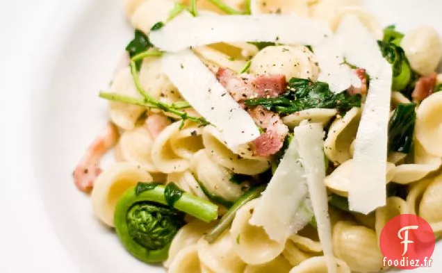 Orecchiette Avec Rampes Et Têtes De Violon