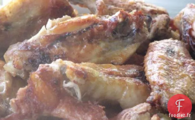 Ailes de Poulet Buffalo Avec Trempette au Fromage Bleu