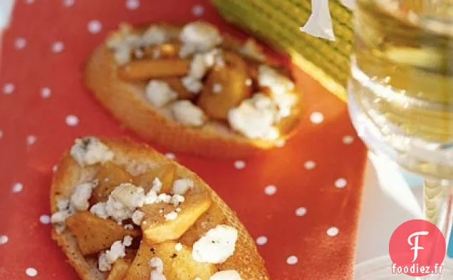 Crostini aux Pêches et au Fromage Bleu
