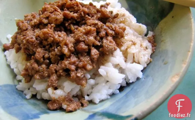 Sauce À La Viande Taïwanaise Au Riz (Fan De Lu Rou)