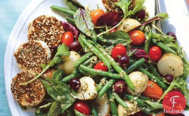 Salade du Marché Fermier aux Rondelles de Fromage de Chèvre Épicées