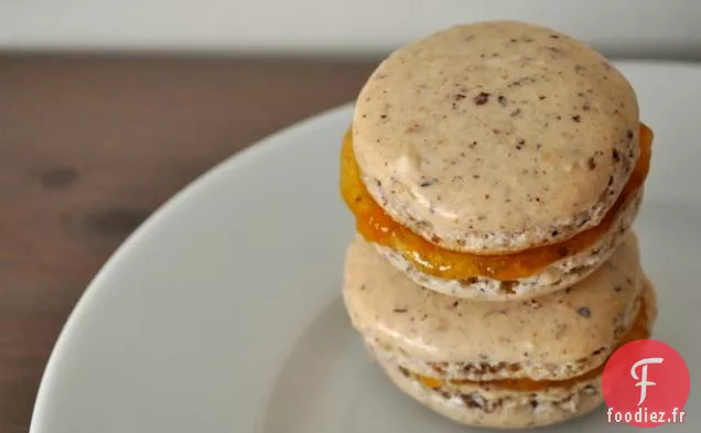 Macarons à la Noisette Et à l'Abricot