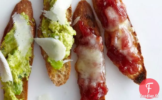 Crostini à la Fontina et À la Marmelade de Tomates Des 