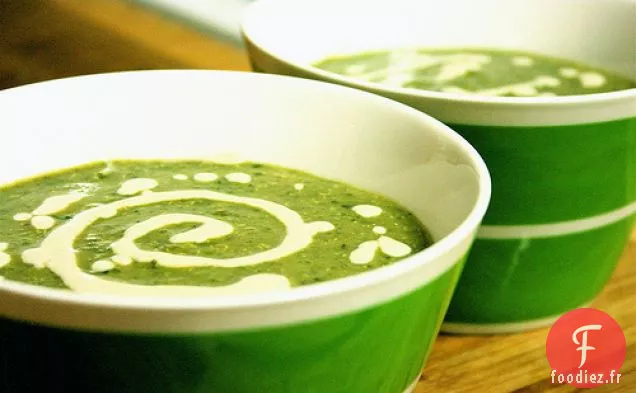 Soupe Crémeuse au Chou Frisé