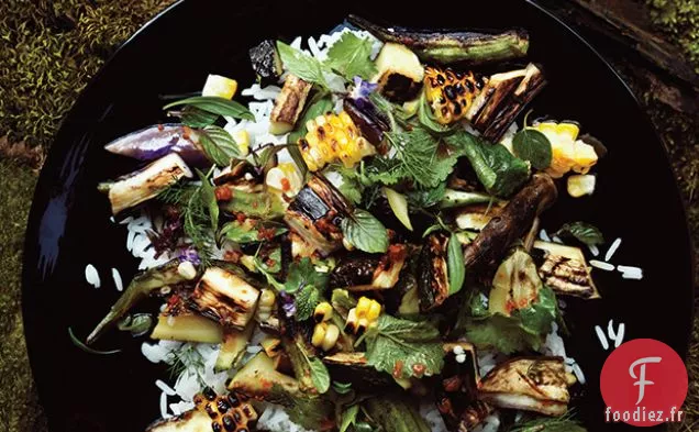 Salade de Légumes Grillés et de Riz avec Vinaigrette Sauce Poisson