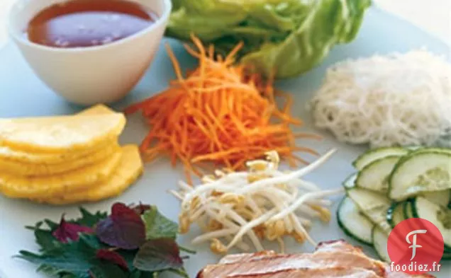 Porc à la Citronnelle avec Salade de Table Vietnamienne