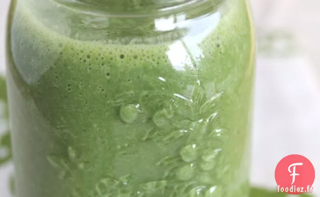 Smoothie aux Épinards et au Chou Frisé + Poire