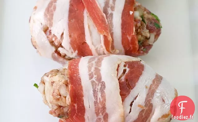 Boulettes De Viande De Gibier Et De Pancetta Fumée Au Chou Frisé Et Panais