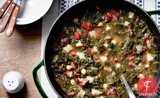Soupe Chourico Portugaise et Chou Frisé