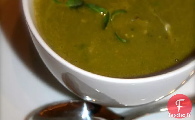 Soupe Au Chou Frisé Et Aux Pois